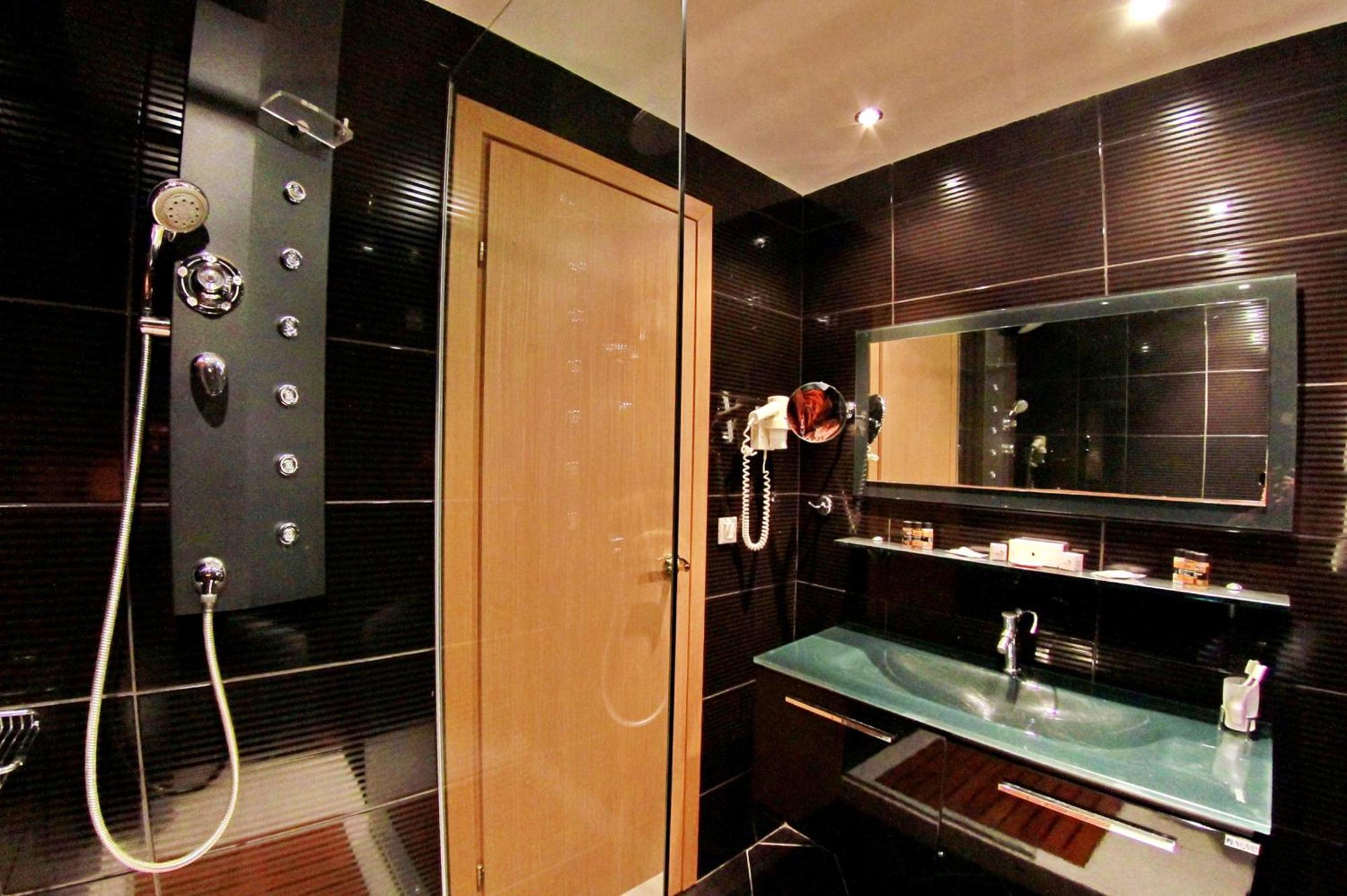 Out Of The Blue Resort & Spa Agia Pelagia  Room photo