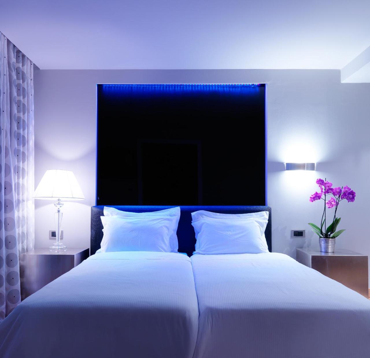 Out Of The Blue Resort & Spa Agia Pelagia  Room photo